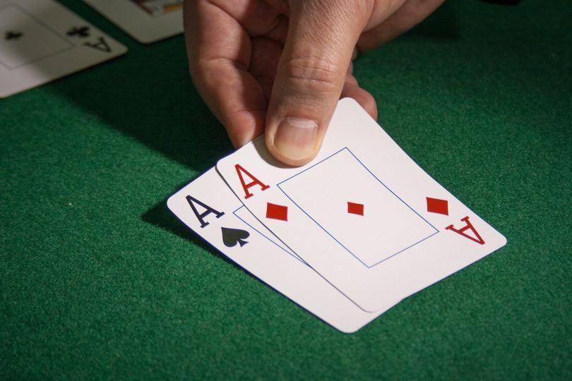 Aprenda a Jogar Poker em 5 minutos 