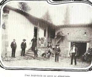 1. Uma Hospedaria Desta Região